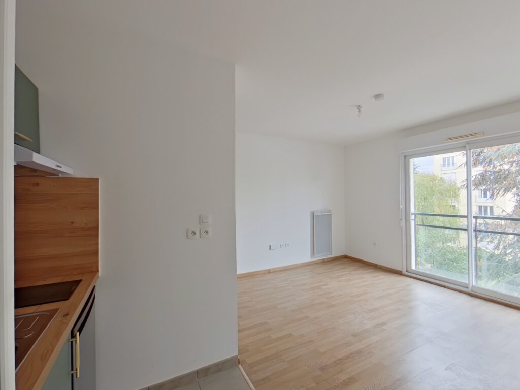 Flat Boulevard Jules Verne in Nantes