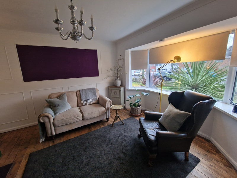 Room Cowbridge Road West in Cardiff
