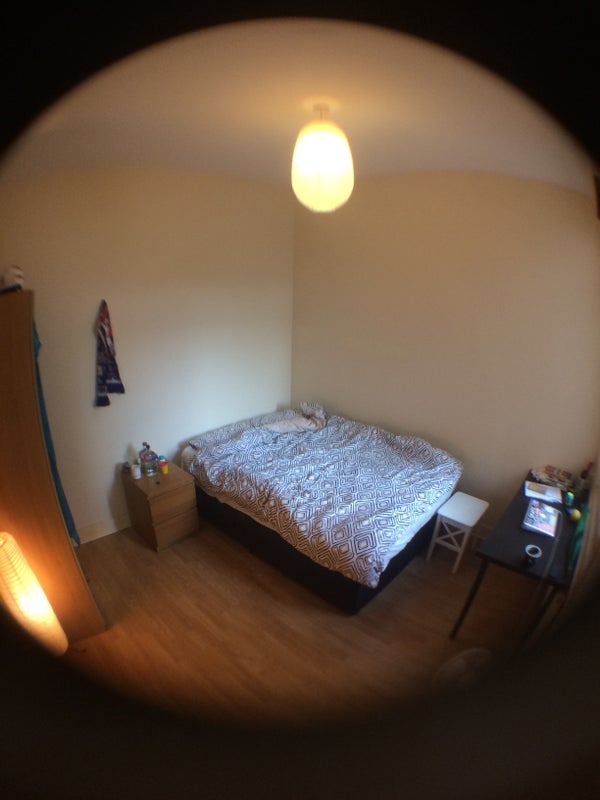 Room Lucien Road in Greater London