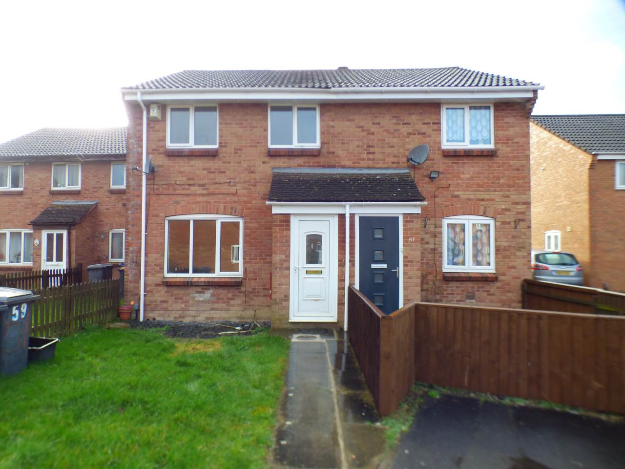 House Phipps Close in Westbury