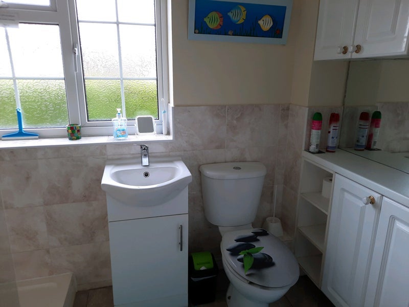 Room Hanham Road in Corfe Mullen