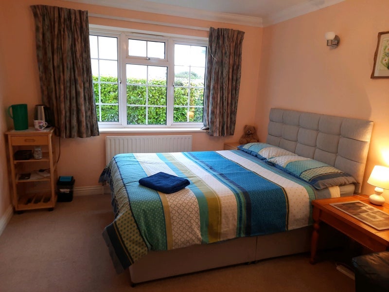 Room Hanham Road in Corfe Mullen