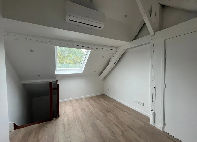 Flat Grande Rue in Nogent-l'Artaud