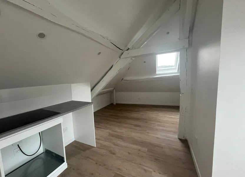 Flat Grande Rue in Nogent-l'Artaud