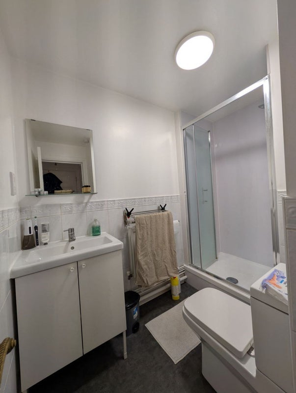Room Green Lanes in Greater London