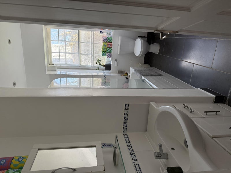 Room Moodkee Street in Greater London