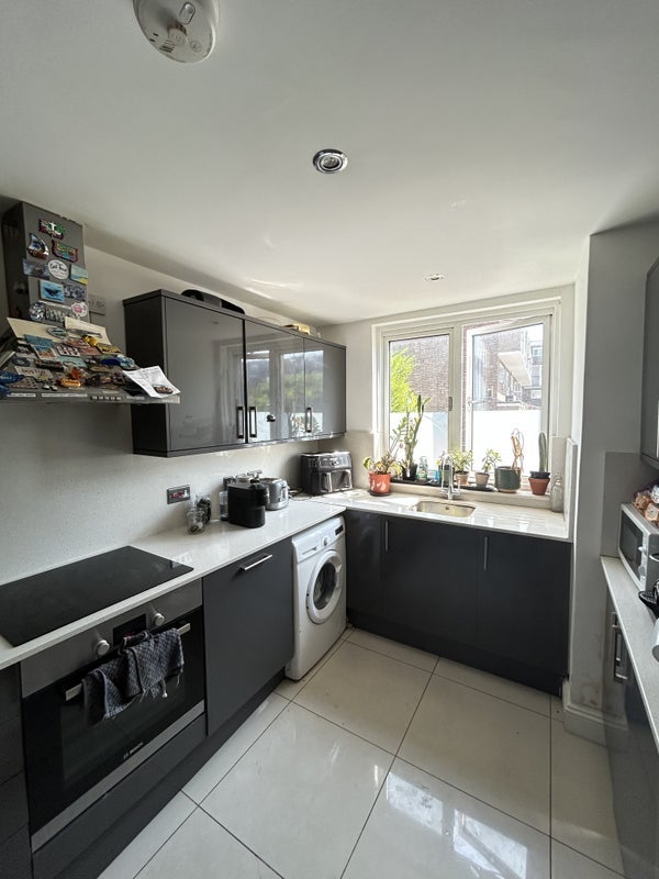Room Weymouth Terrace in Greater London