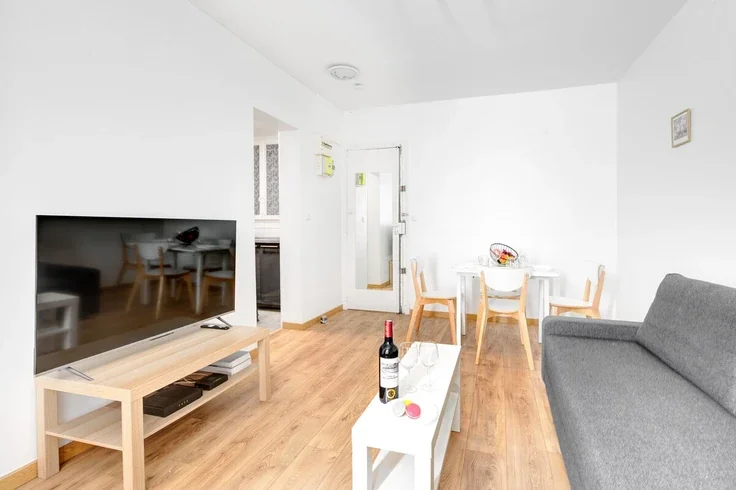 Flat Rue du Dessous des Berges in Paris