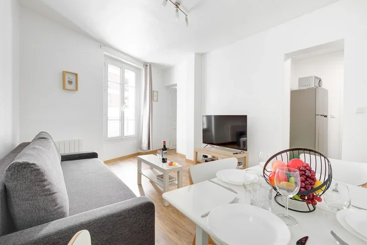 Flat Rue du Dessous des Berges in Paris