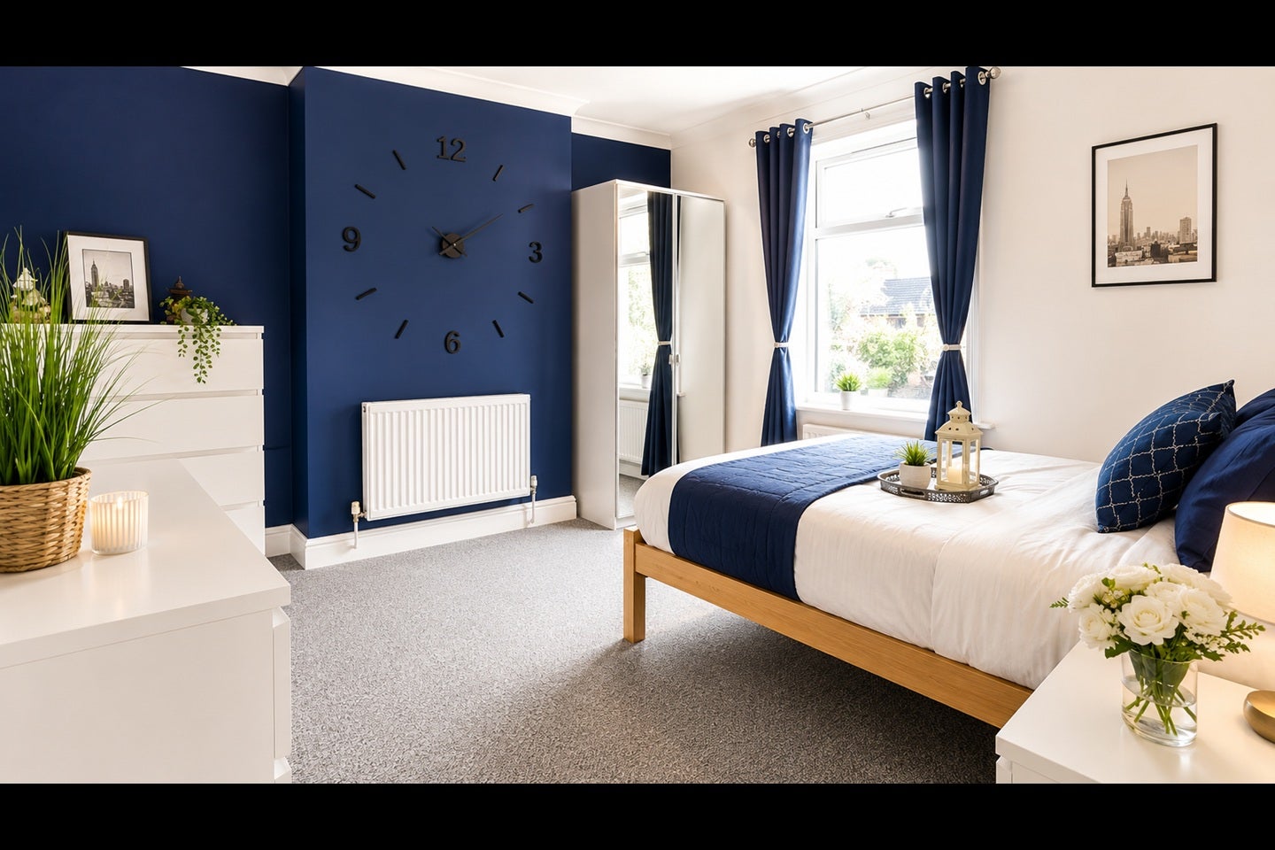 Room Lawson Road in Portsmouth
