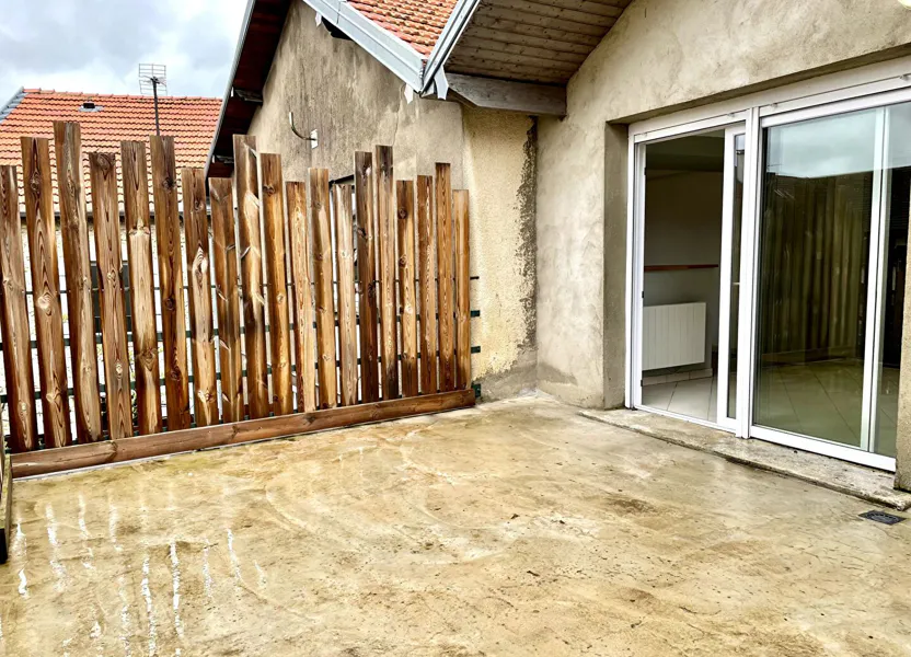House D 173 in Vellexon-Queutrey-et-Vaudey