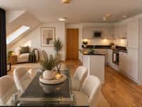 Flat Park Lodge Avenue in Greater London