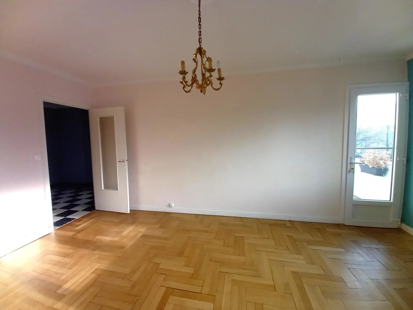 Flat Cours Aristide Briand in Caluire-et-Cuire