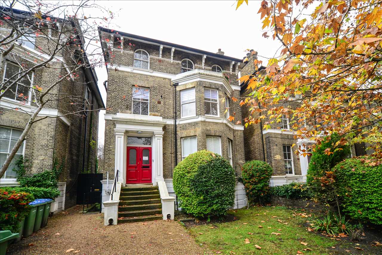 House Beaconsfield Road in Greater London
