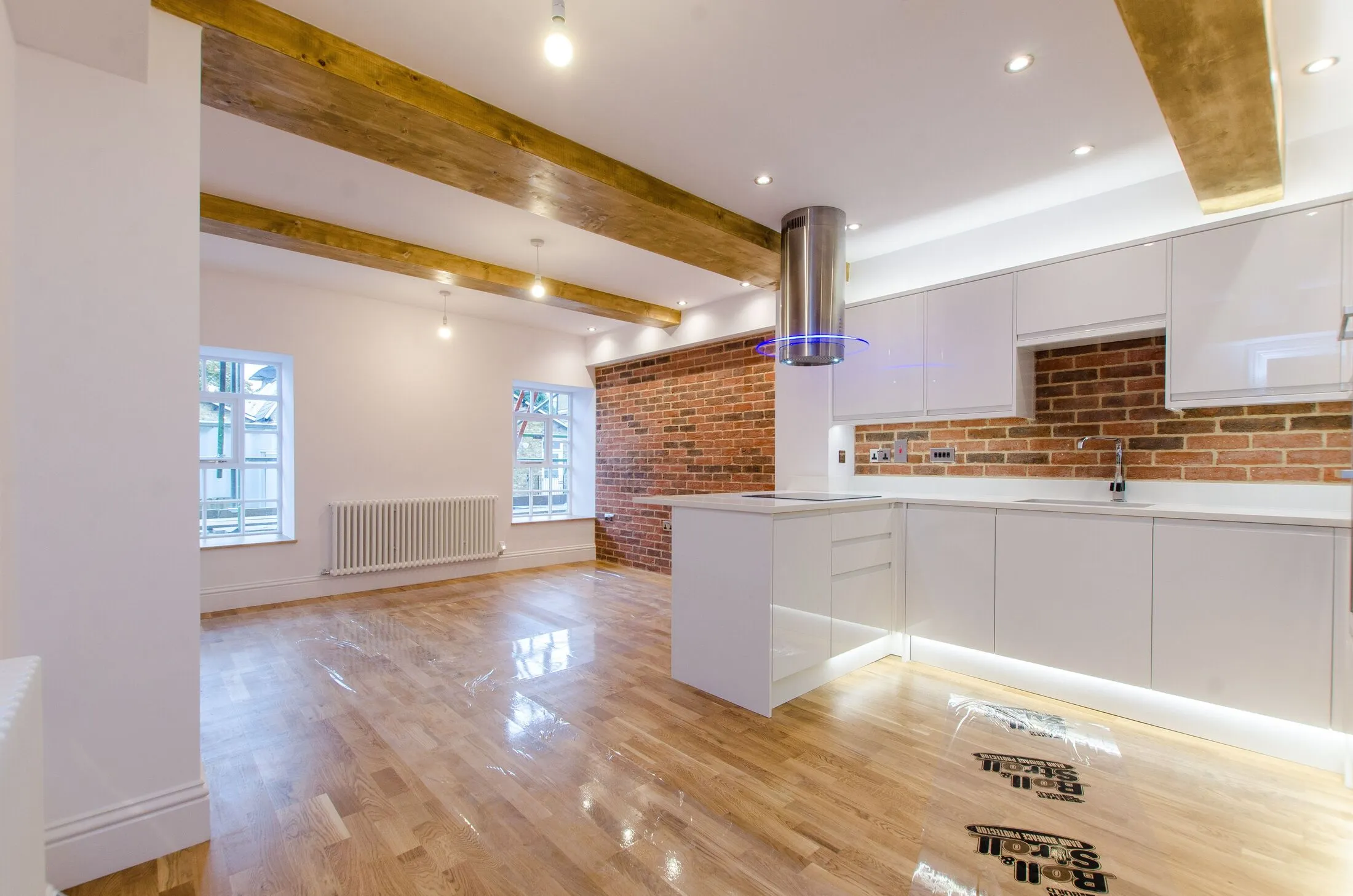 Flat Welmar Mews in Greater London