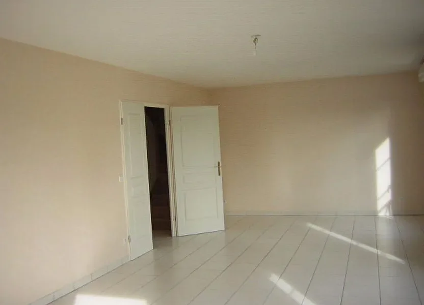 Maison Allée Suzanne Lenglen à Compiègne