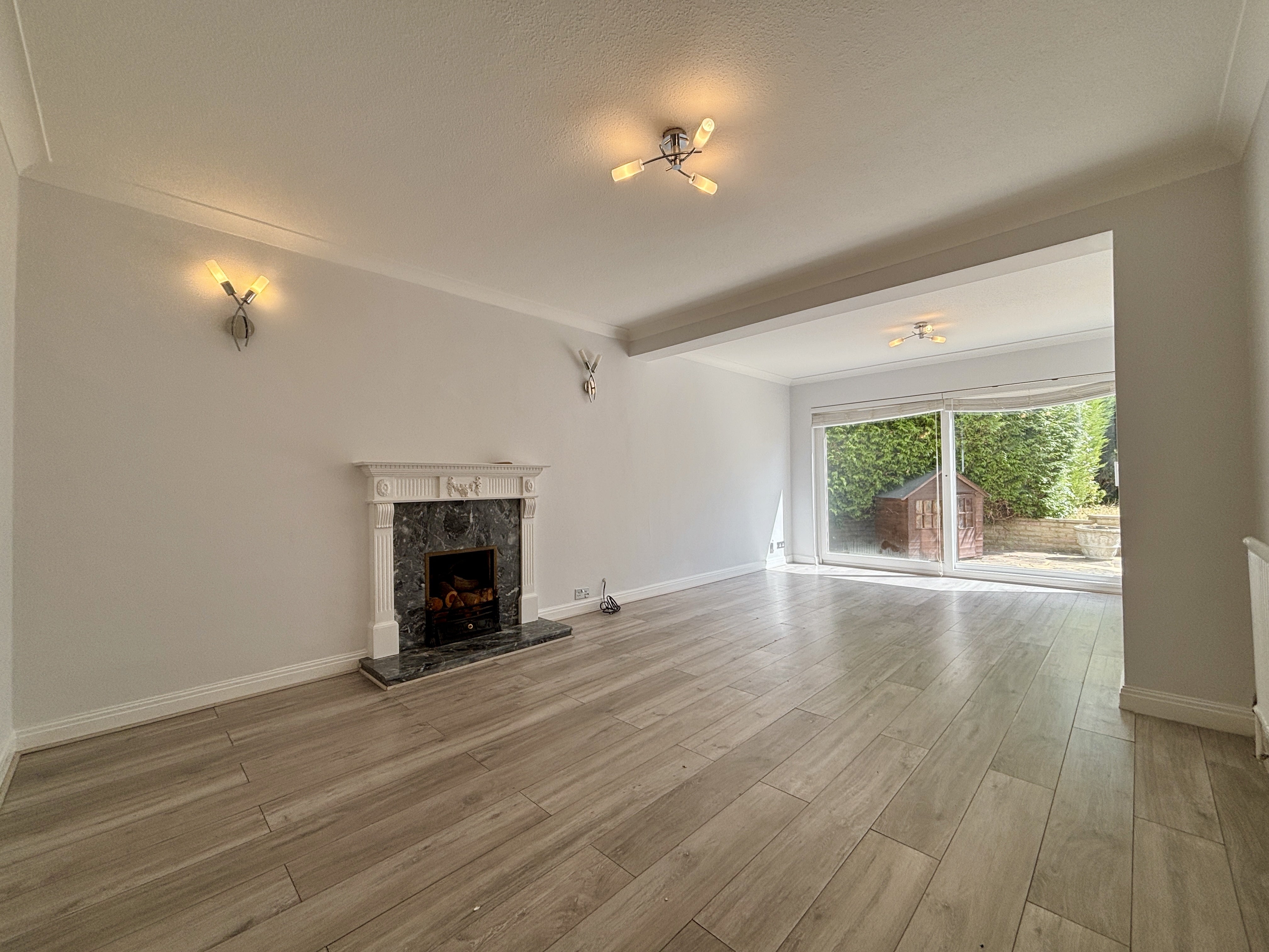 Flat Graham Close in Greater London
