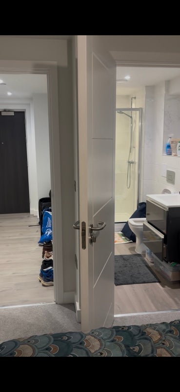 Room Wilford Lane in Nottingham