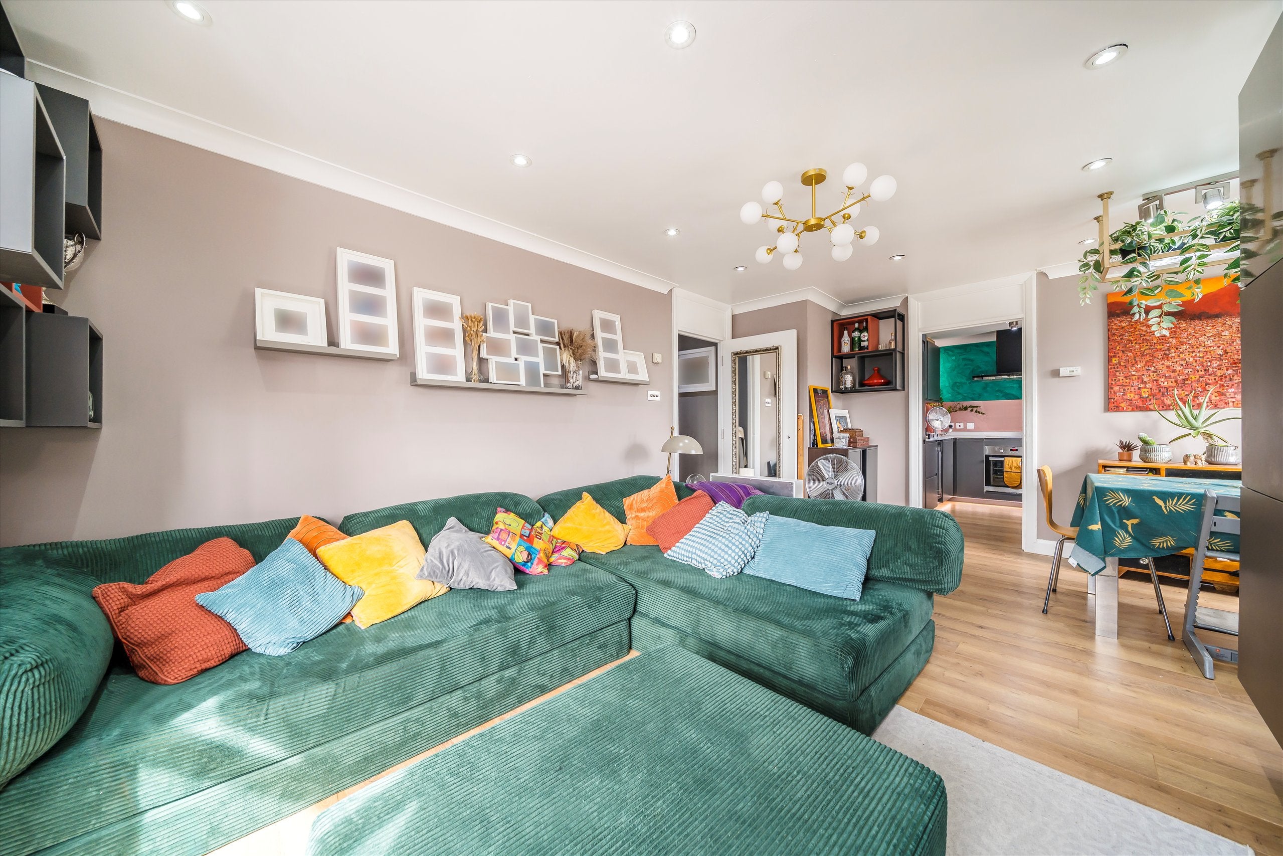 Flat Batson Street in Greater London