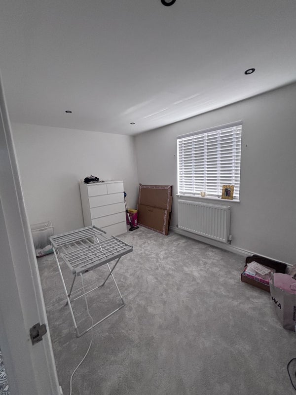 Room Swanmoor Crescent in Bristol