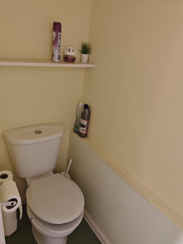 Room Stockwell Park Road in Greater London