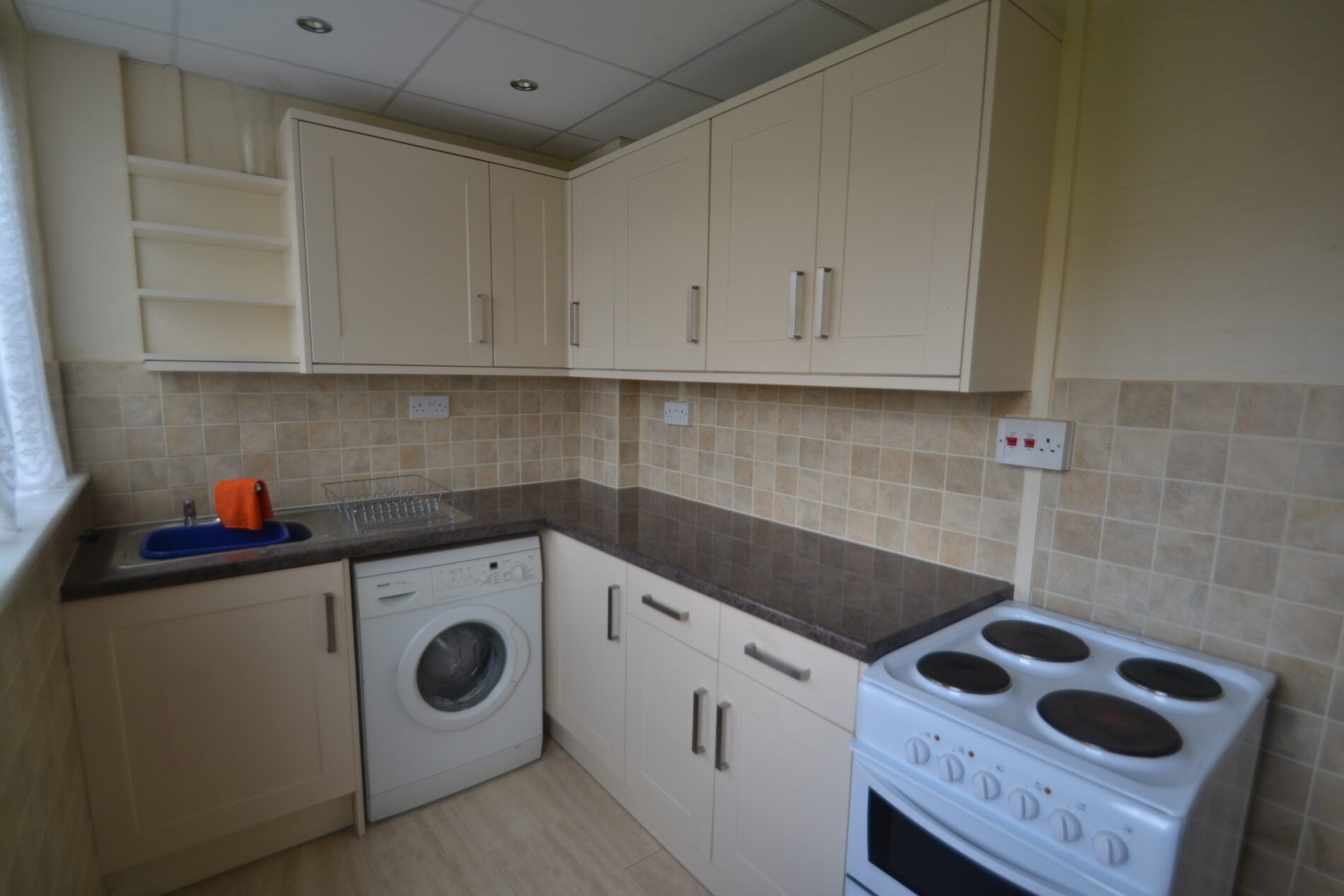 House Oxlow Lane in Greater London