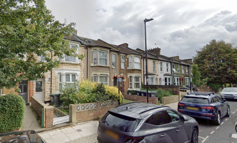 Flat St. Paul's Road in Greater London