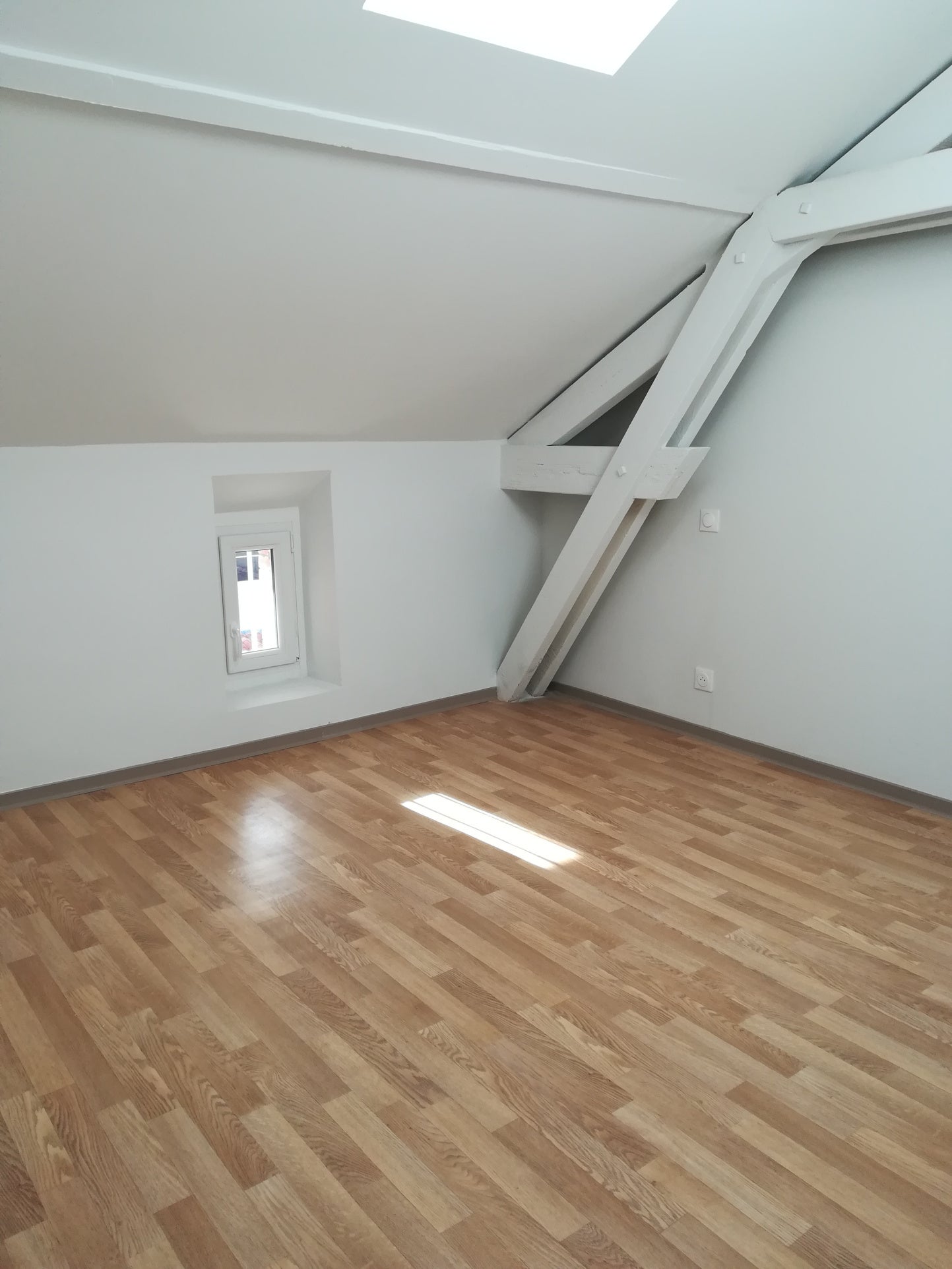Appartement Rue Walter Poupot à Bordeaux