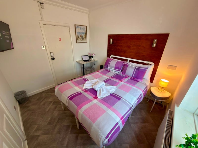 Room West Cliff Road in Bournemouth