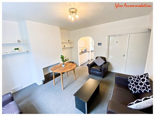 Flat Rosedale Gardens in Sheffield