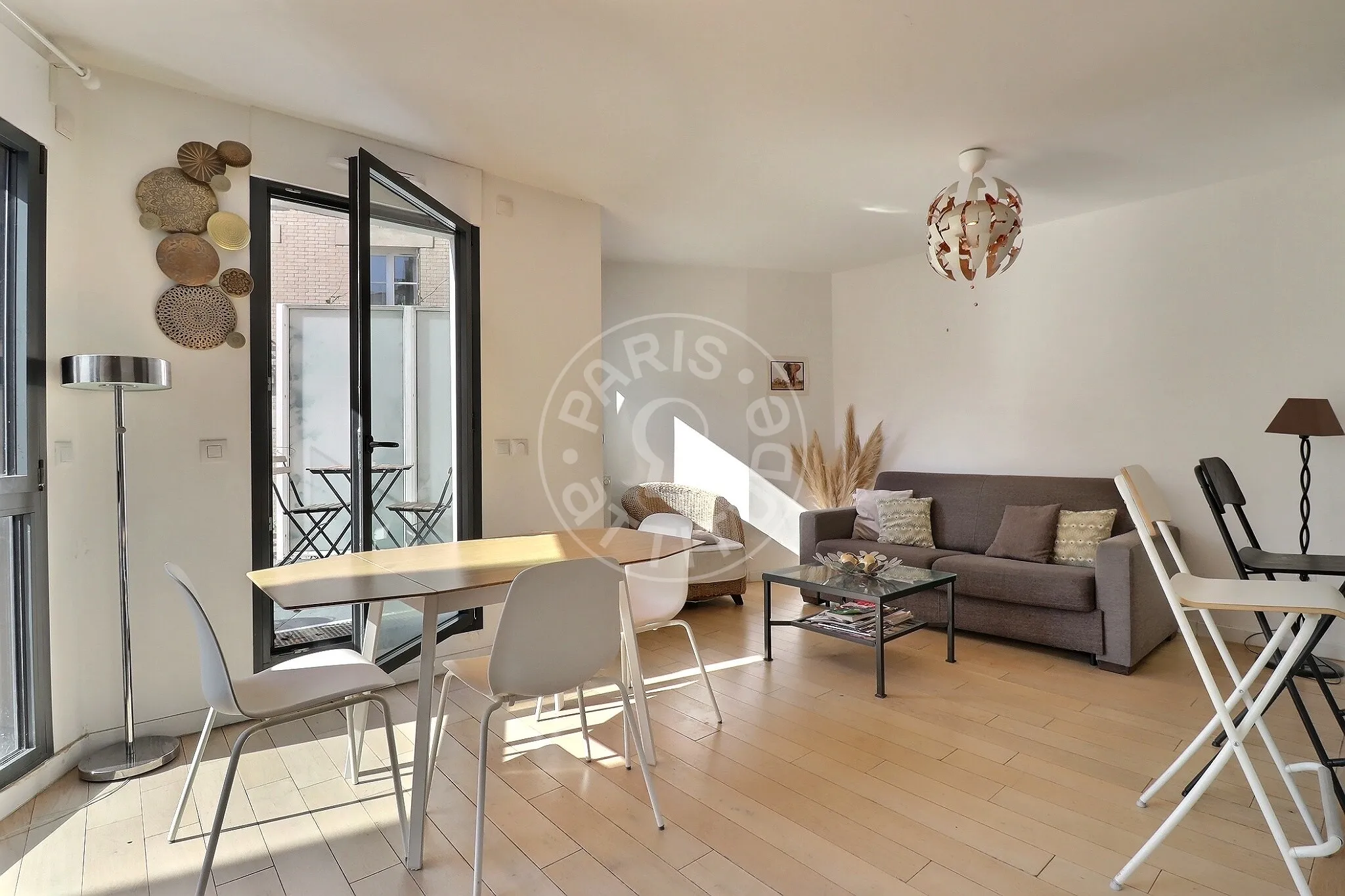 Flat Rue des Frères Morane in Paris