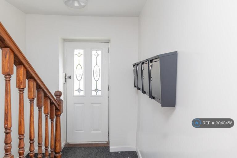 Flat Ladbrooke Road in Great Yarmouth