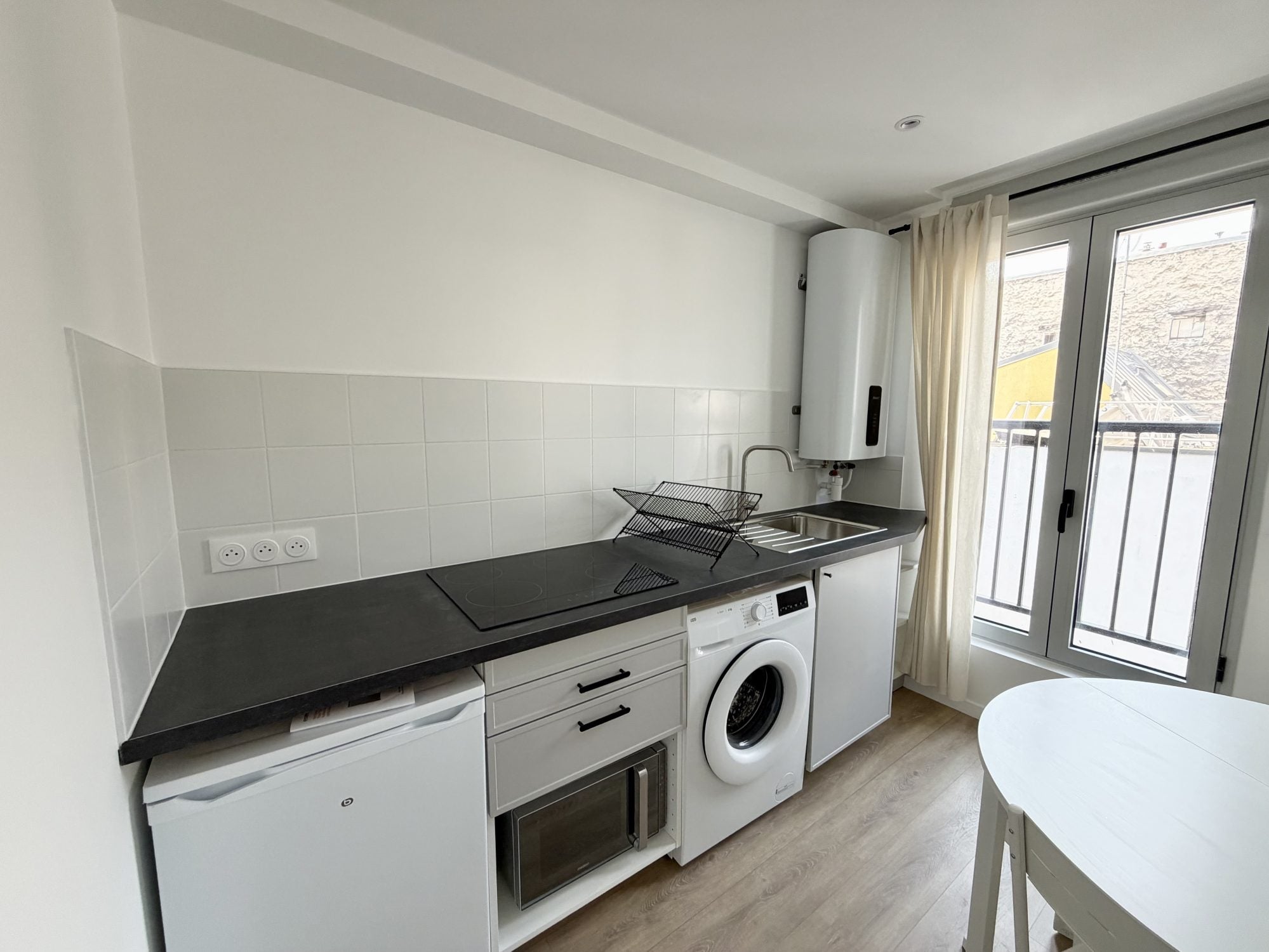 Appartement Rue Caillié à Paris