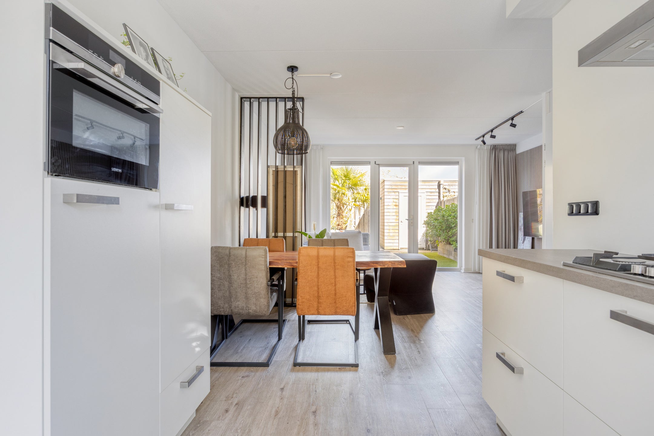 Tussenwoning te koop: Toutenburgstraat 52, Zwolle