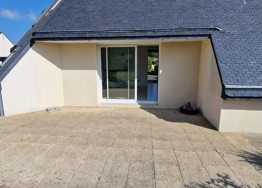 House Chemin du Bois-Joly in Saint-Agathon