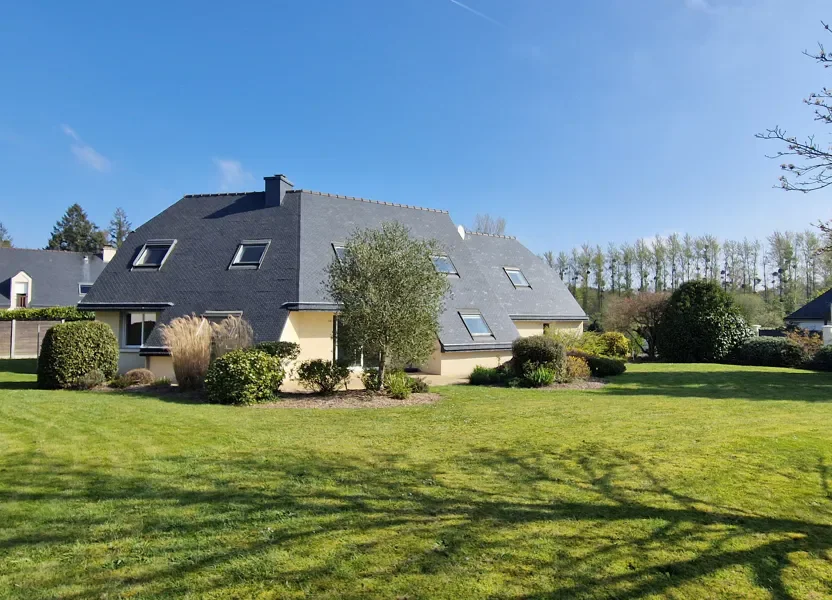 House Chemin du Bois-Joly in Saint-Agathon