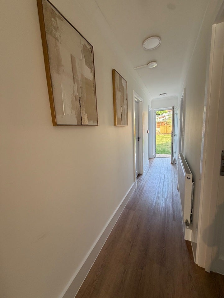 House Abbs Cross Lane in Greater London