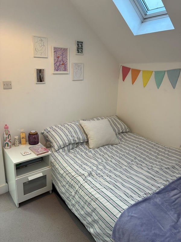 Room Beaufoy Road in Greater London