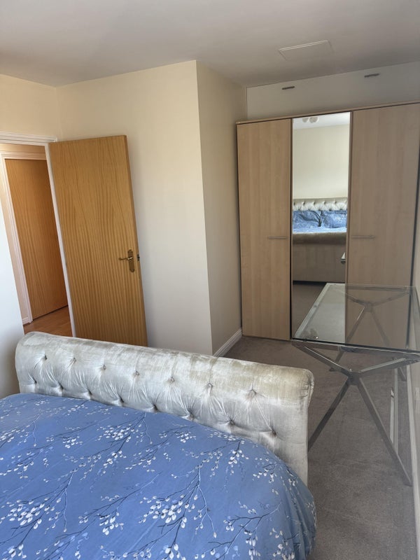 Flat Maritime Quay in Greater London