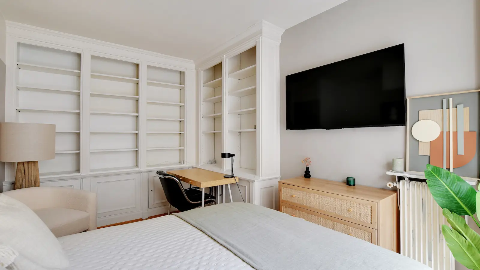 Room Place du Costa Rica in Paris