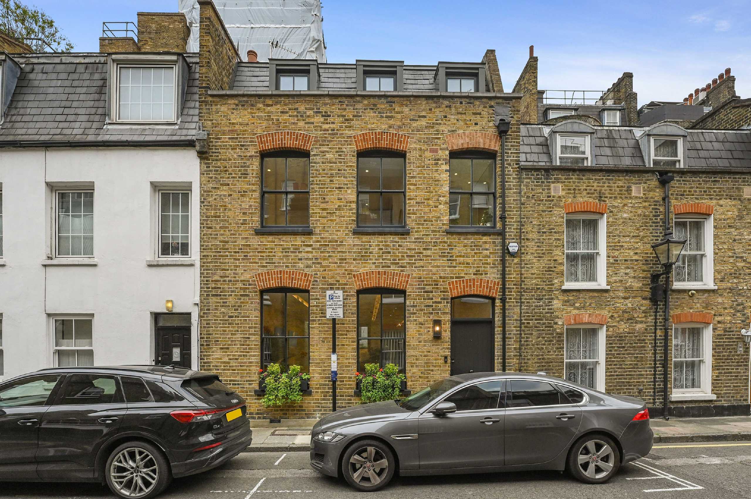 House Nottingham Place in City of Westminster