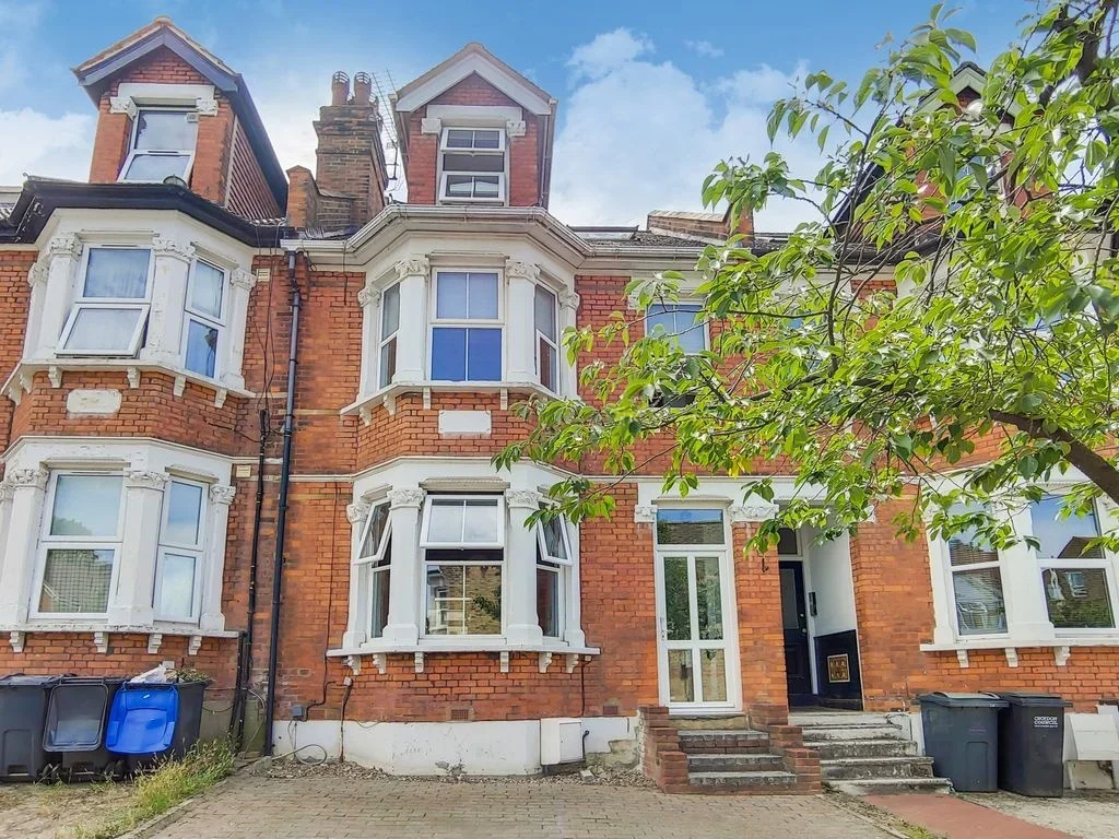 House Temple Road in Greater London