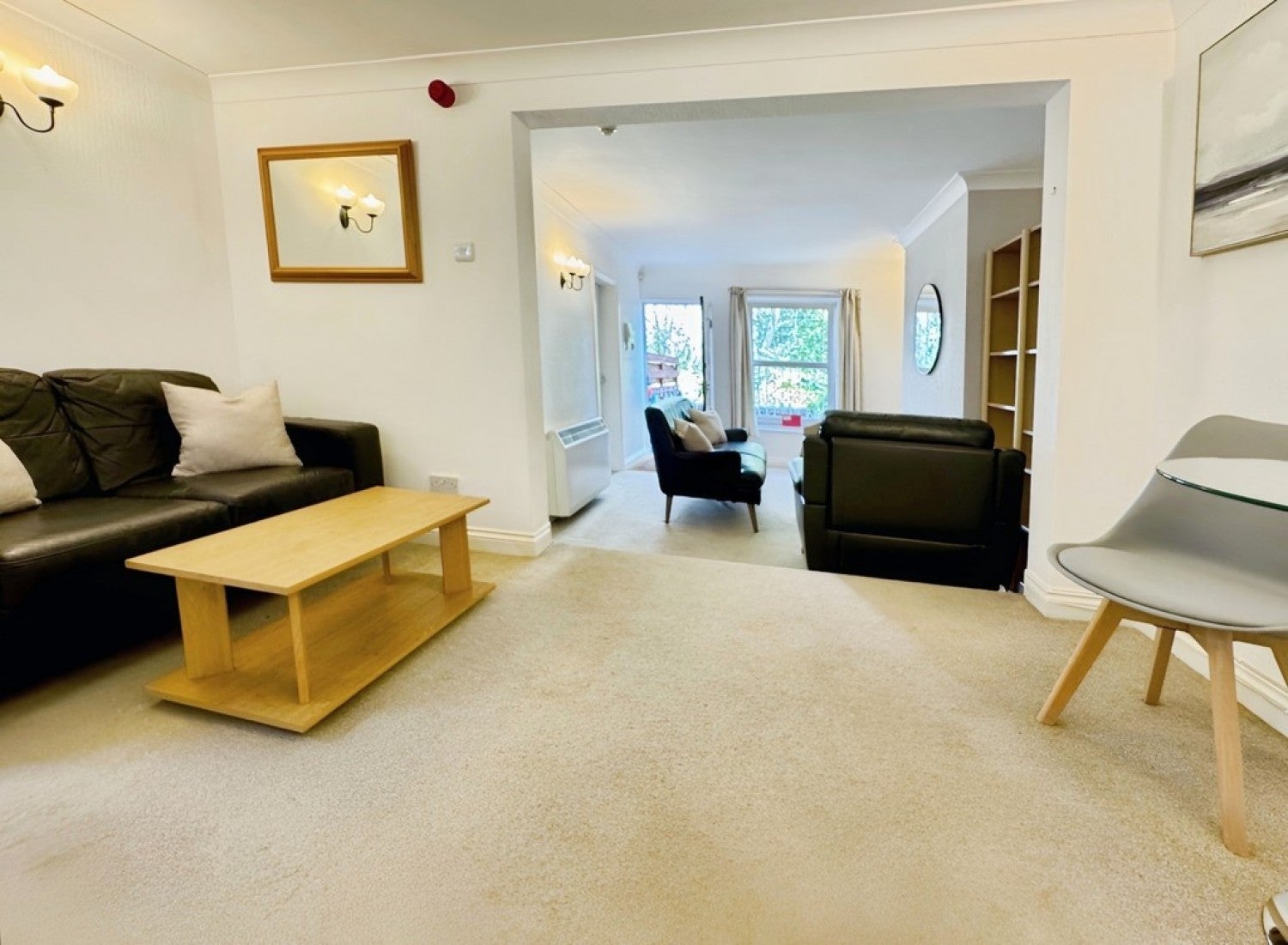 Flat Shire Oak Road in Leeds