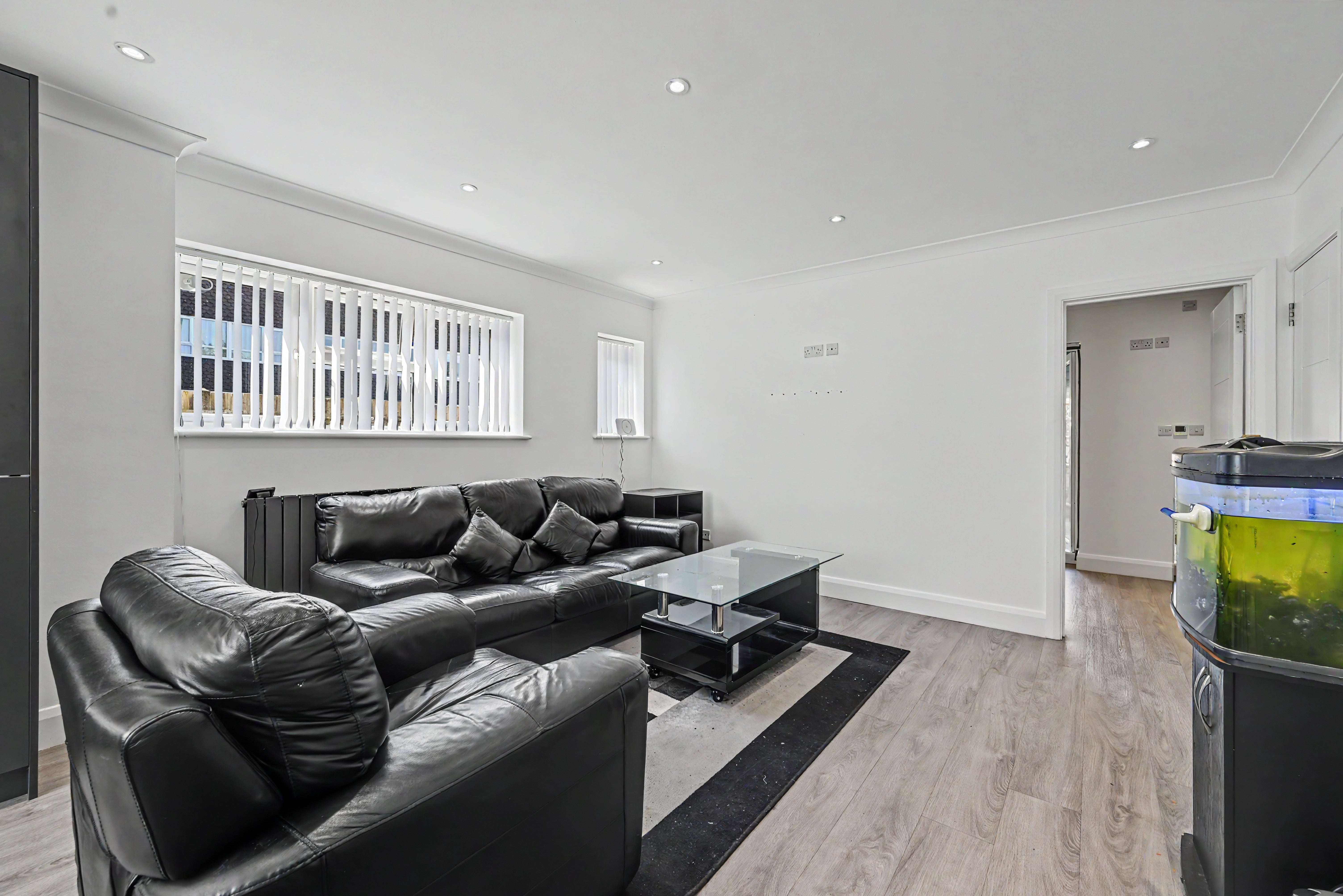 Flat Stanhope Gardens in Greater London