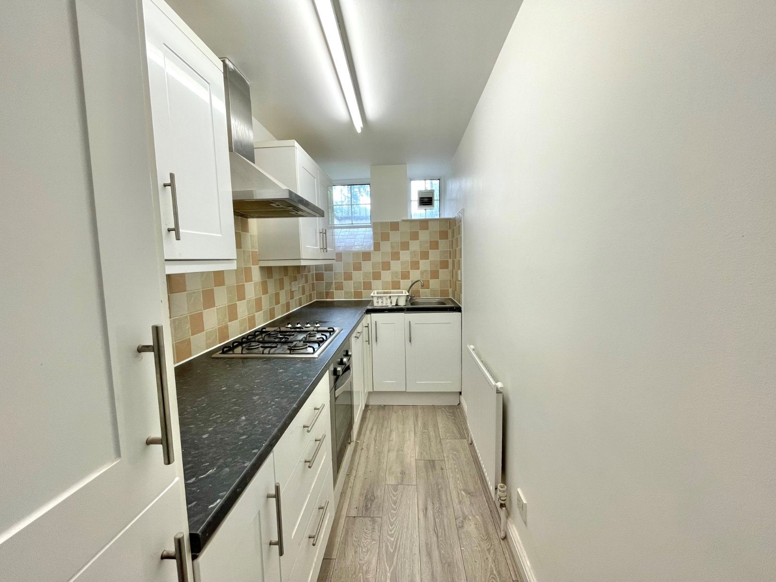 Flat Cardigan Road in Leeds