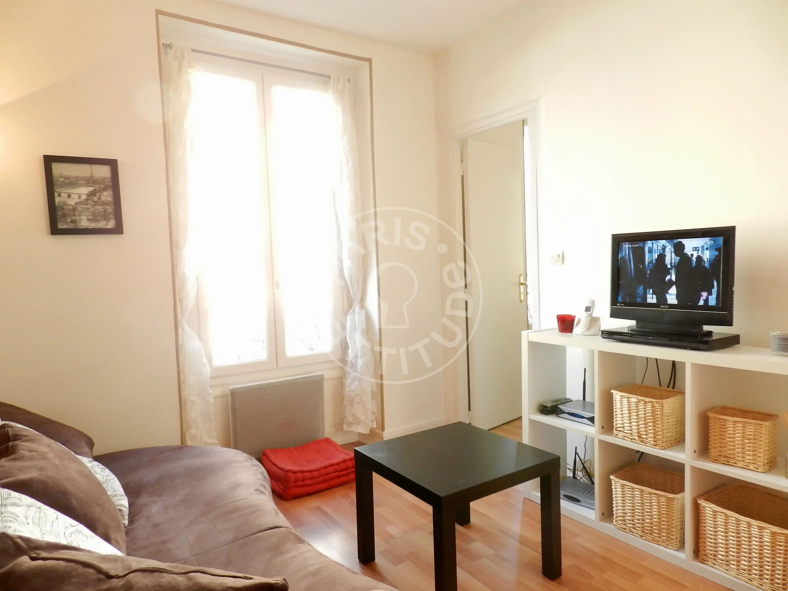 Flat Rue de Sambre et Meuse in Paris