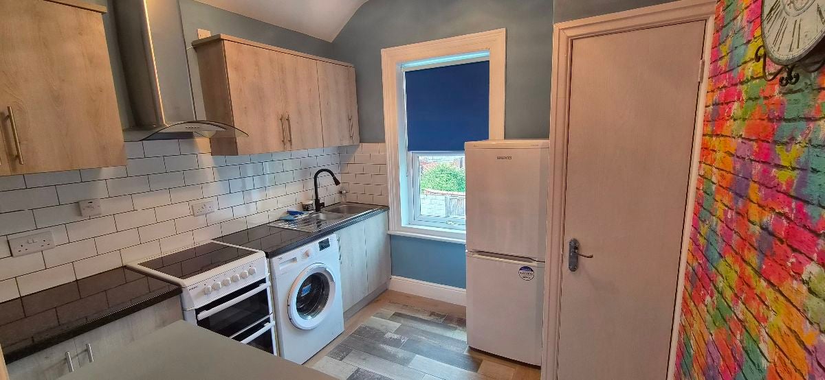 Flat Gladstone Road in Doncaster