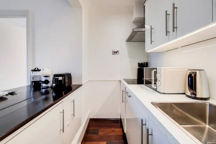 Flat Lyall Street in City of Westminster