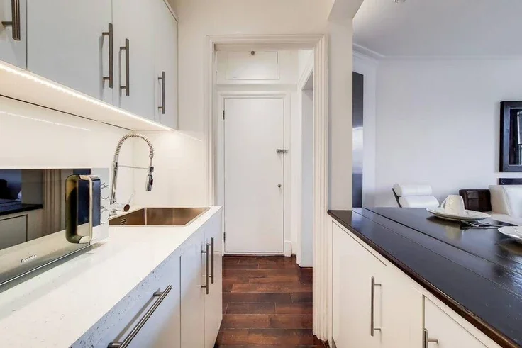 Flat Lyall Street in City of Westminster