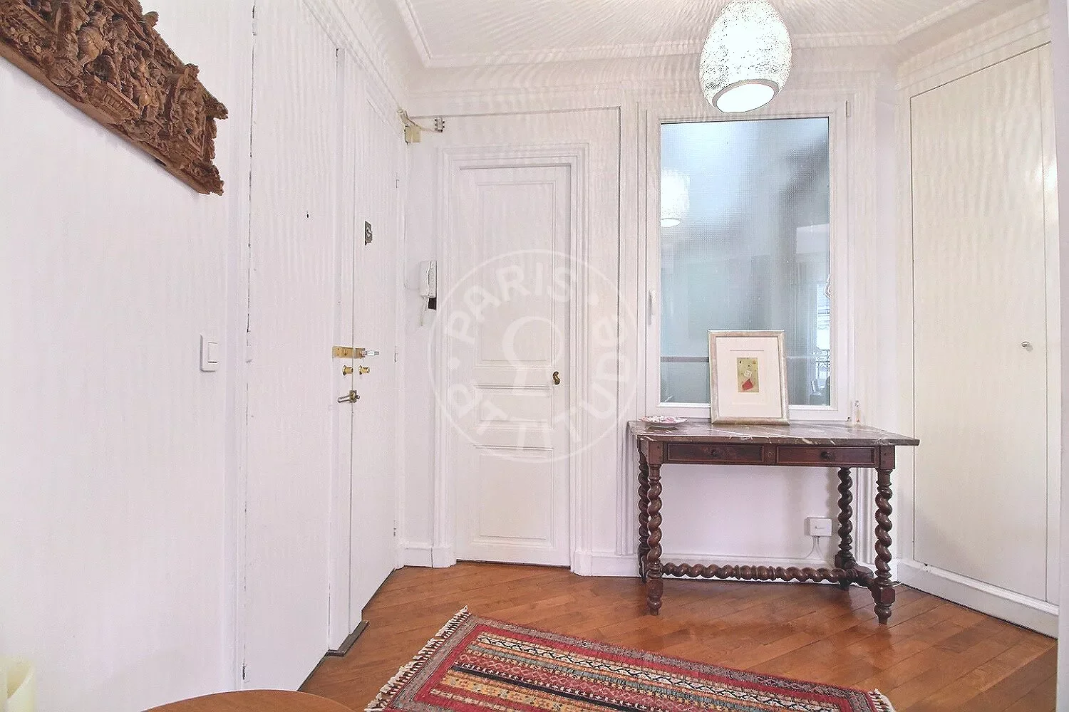Flat Boulevard Gouvion-Saint-Cyr in Paris